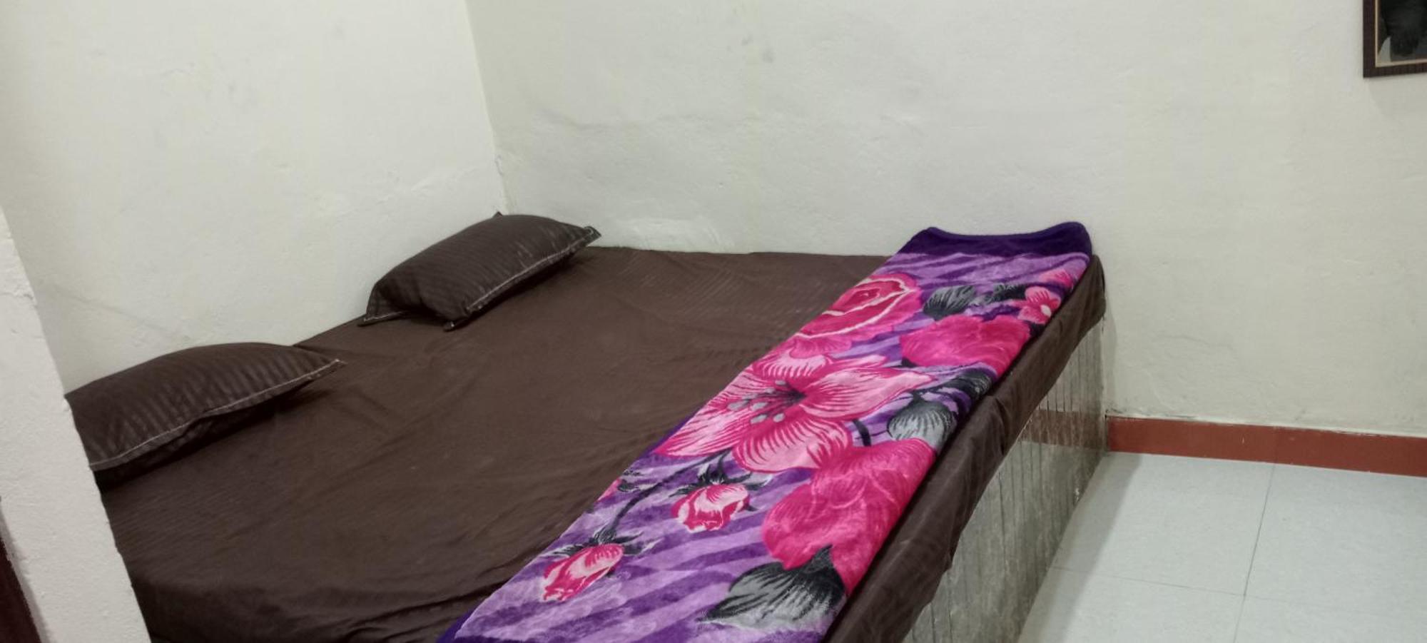 Shree Maya Home Stay Ujaim Quarto foto